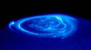 Polarlichter auf Jupiter-Nordpol